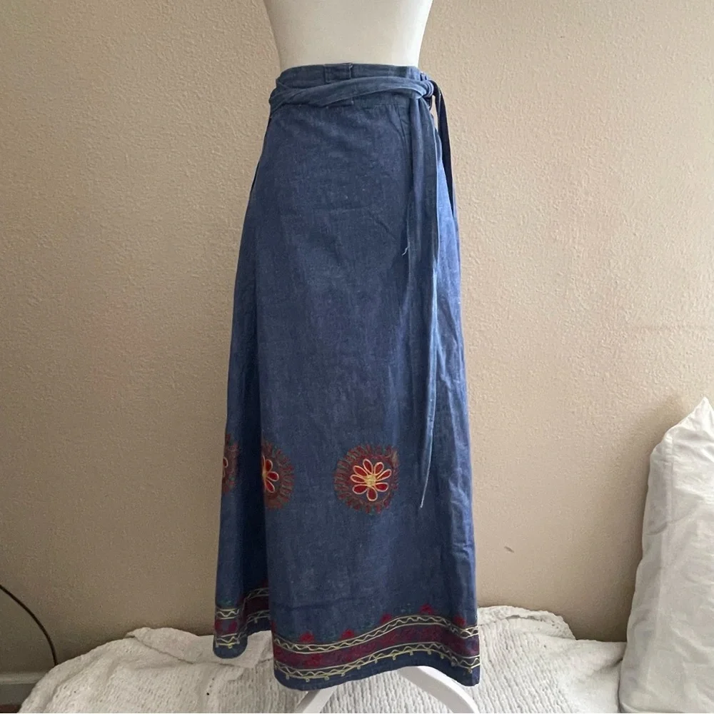 VINTAGE Embroidered Blue Denim Wrap  Boho Maxi Skirt‎ - Picture 13 of 16